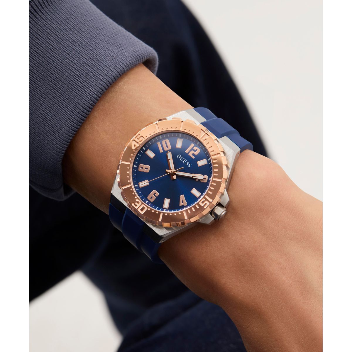 Guess Men's Watch GW0906G3