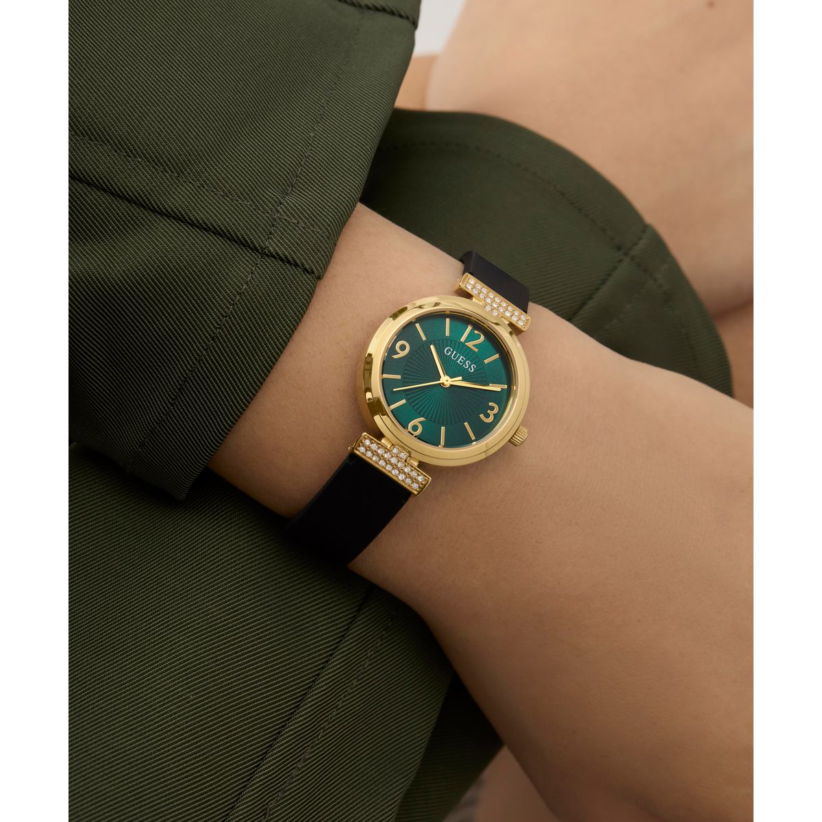 Guess Women's Watch GW0912L4