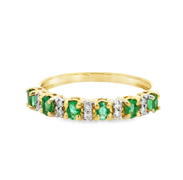 Anillo Esmeralda y Diamantes 10588