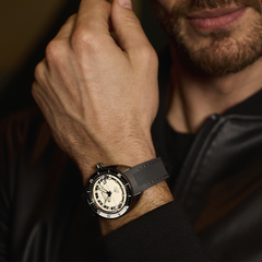 Reloj Bulova GMT Masculina 98B407