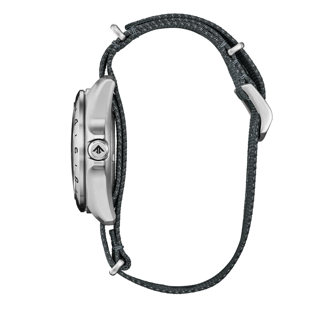 Reloj Citizen Eco-Drive Promaster Land GMT BJ7150-09L