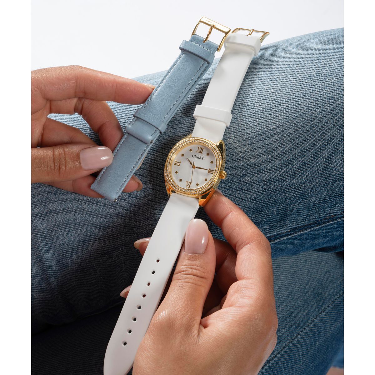 Guess Women's Watch GW0691L2