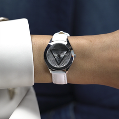 Reloj Guess Trend Femenino GW0745L3