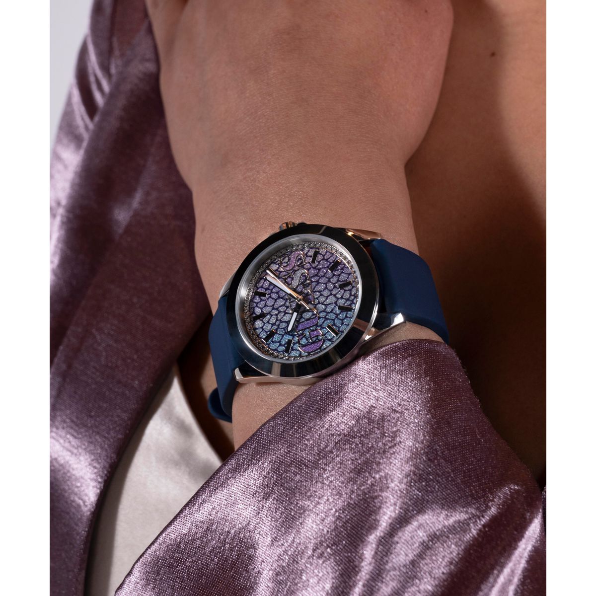 Guess Women's Watch GW0749L1