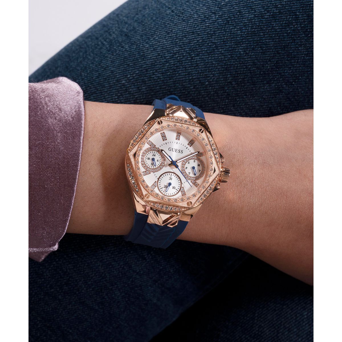 Guess Women's Watch GW0774L3