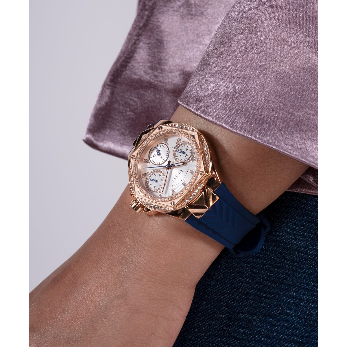 Guess Women's Watch GW0774L3