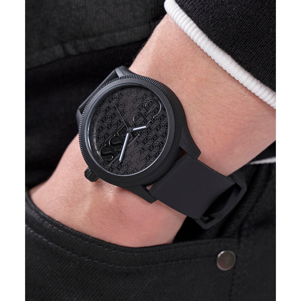 Guess Men's Watch GW0780G3