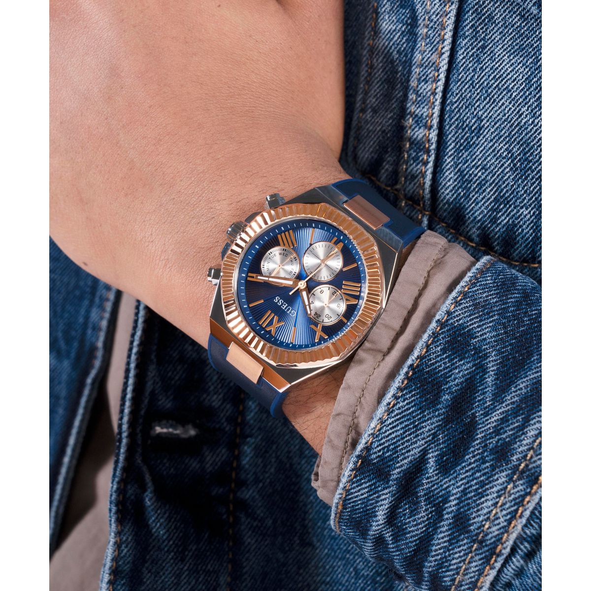 Guess Dress Men's Watch GW0791G2