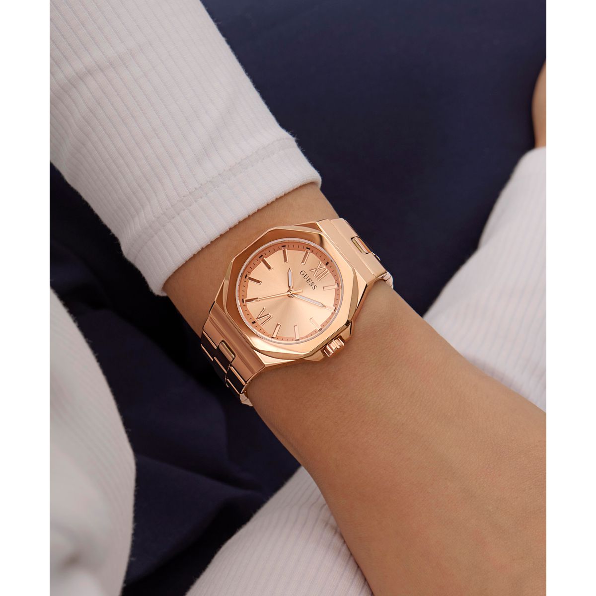 Guess Women's Watch GW0873L3