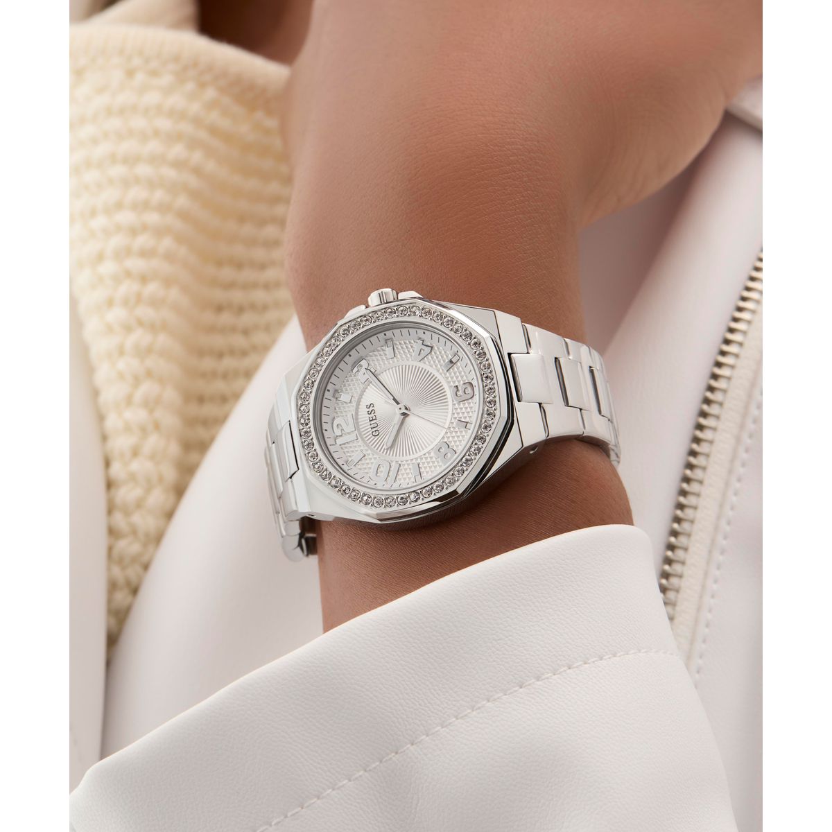 Guess Women's Watch GW0877L1