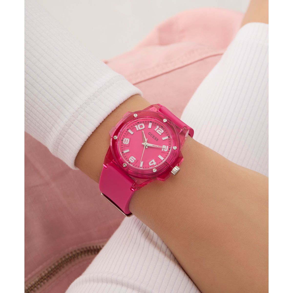 Guess Women's Watch GW0880L4