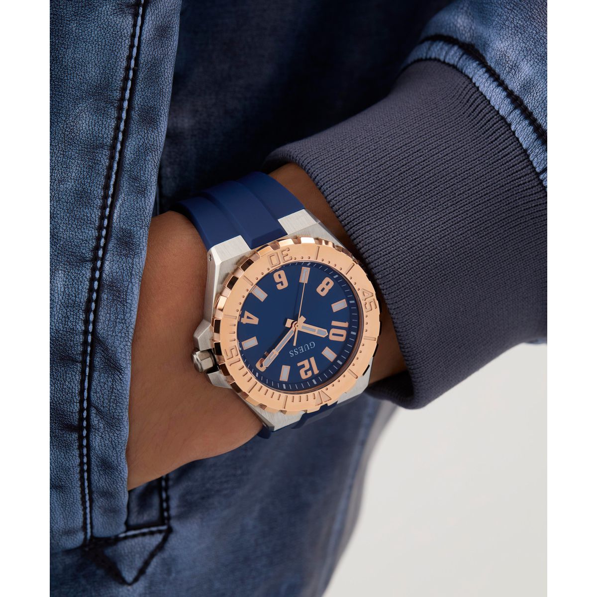 Guess Men's Watch GW0906G3