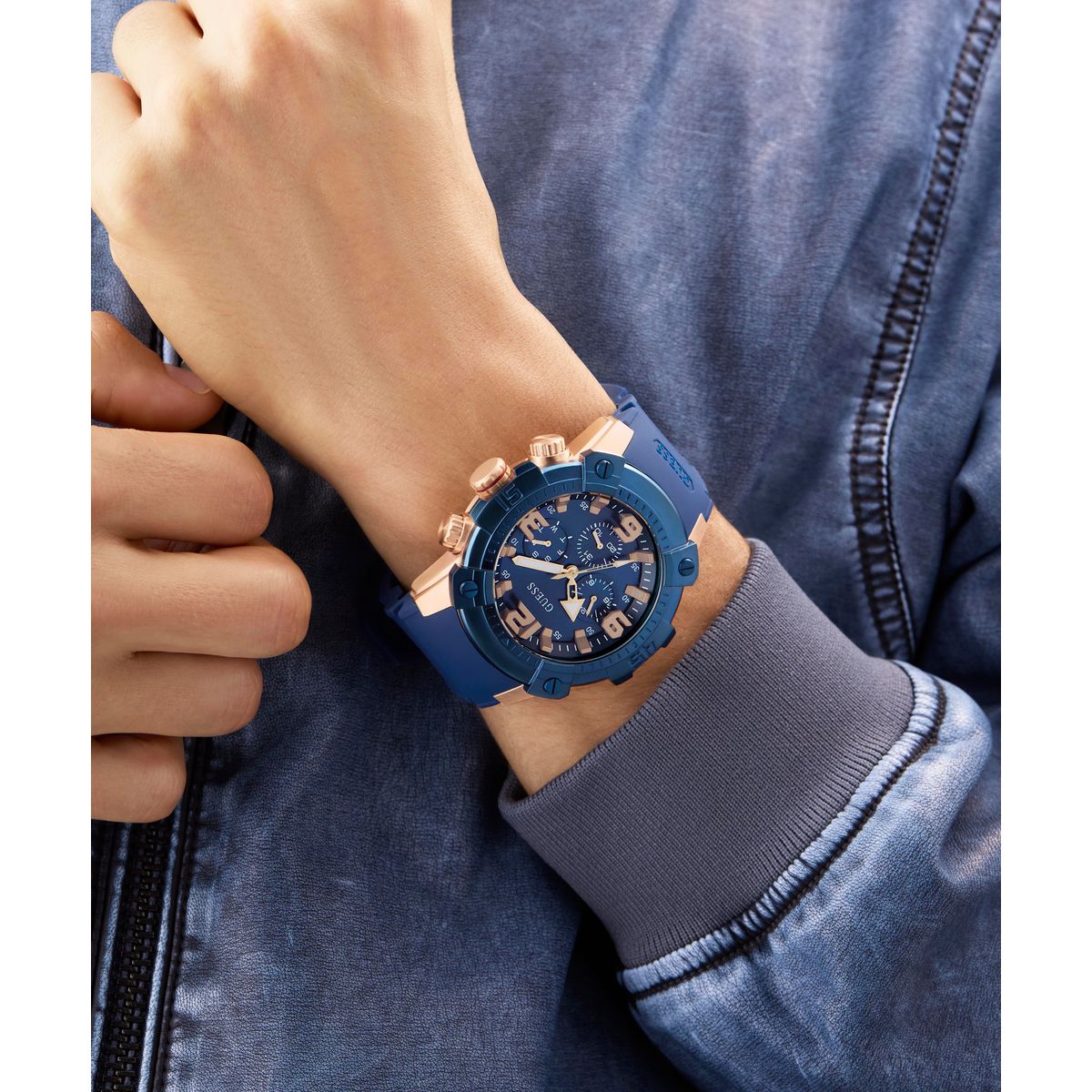 Guess Men's Watch GW0911G2