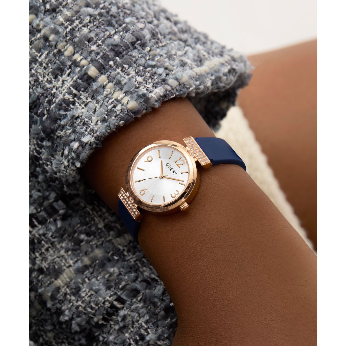 Guess Women's Watch GW0912L3