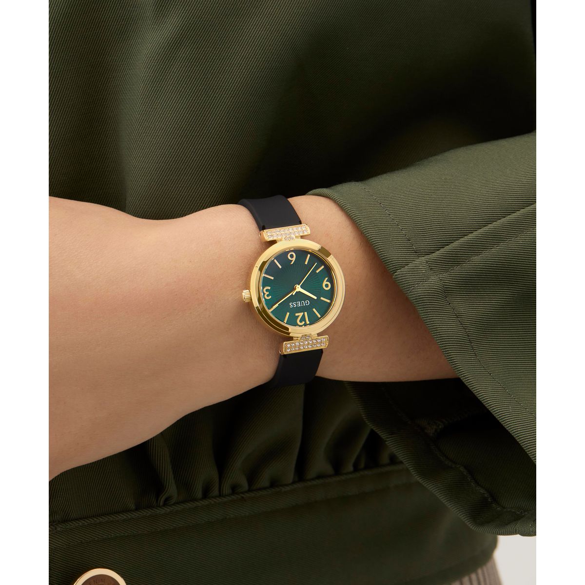 Guess Women's Watch GW0912L4