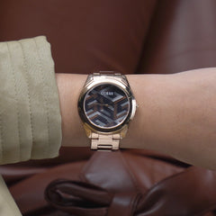 Reloj Guess Cubed Femenino GW0607L3